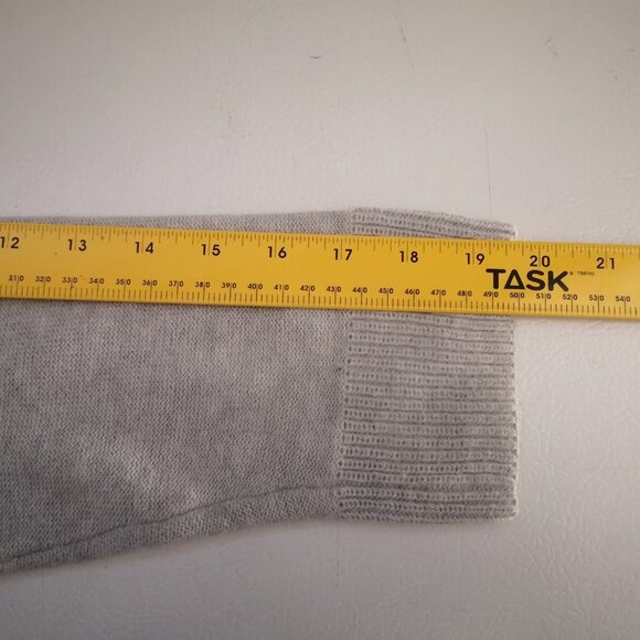 Reitmans Ladies 3/4 Length Sleeves Size XS Light Grey Lightweight Open Cardigan - Picture 7 of 10